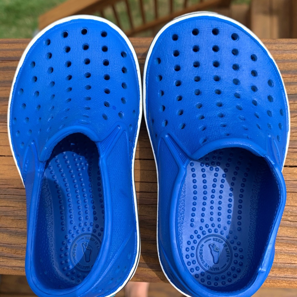 Toddler waterproof shoes.